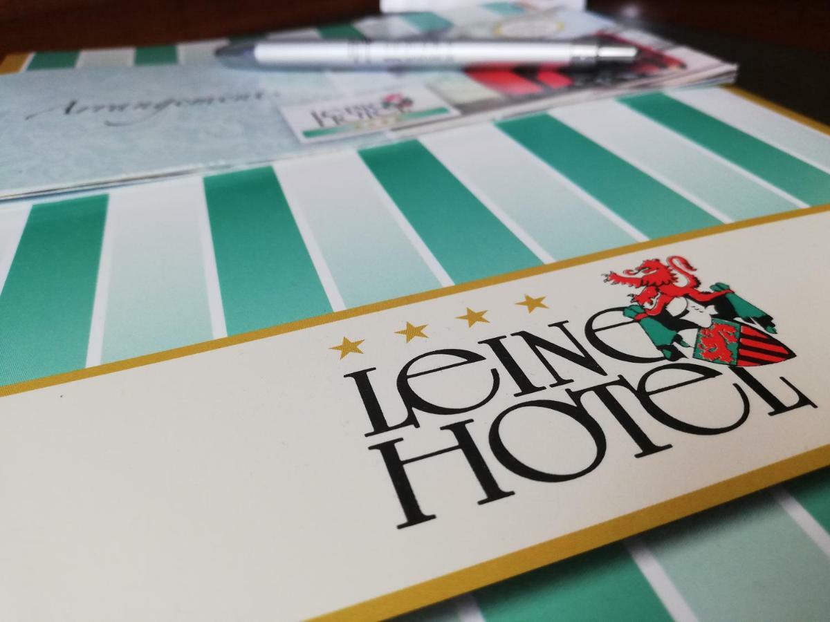 Leine Hotel พัทเทนเซน ภายนอก รูปภาพ